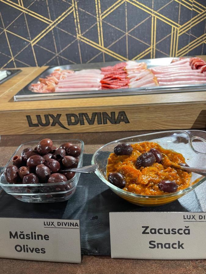 Hotel Lux Divina 3*
