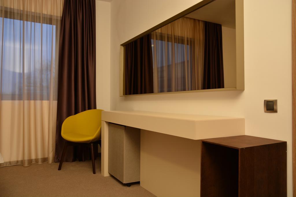 Lux Divina Hotel 3*