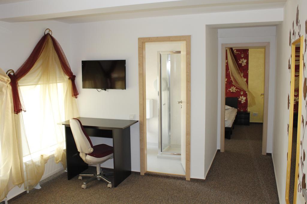 Lux Divina 3* Braşov