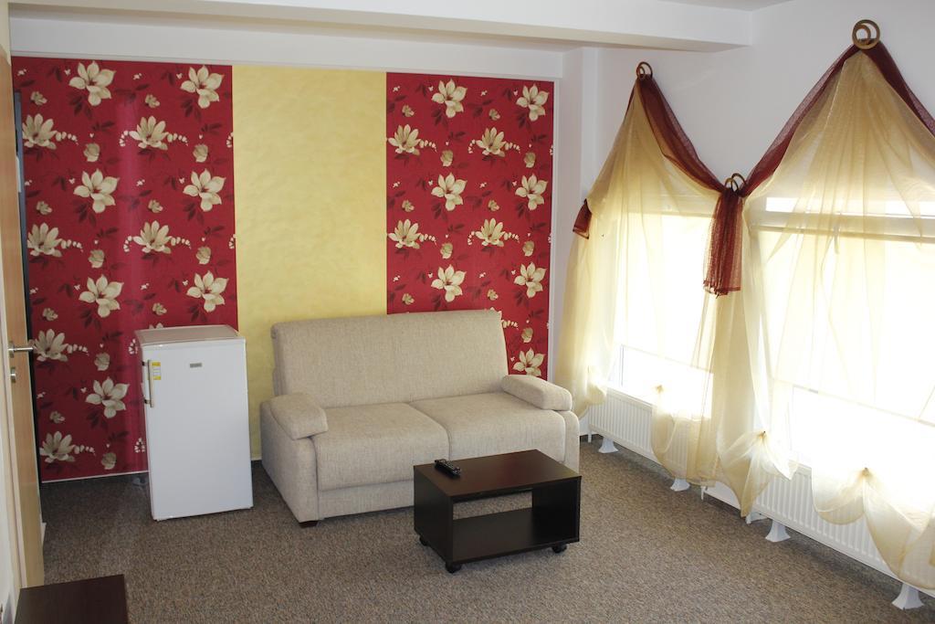 Lux Divina Hotel