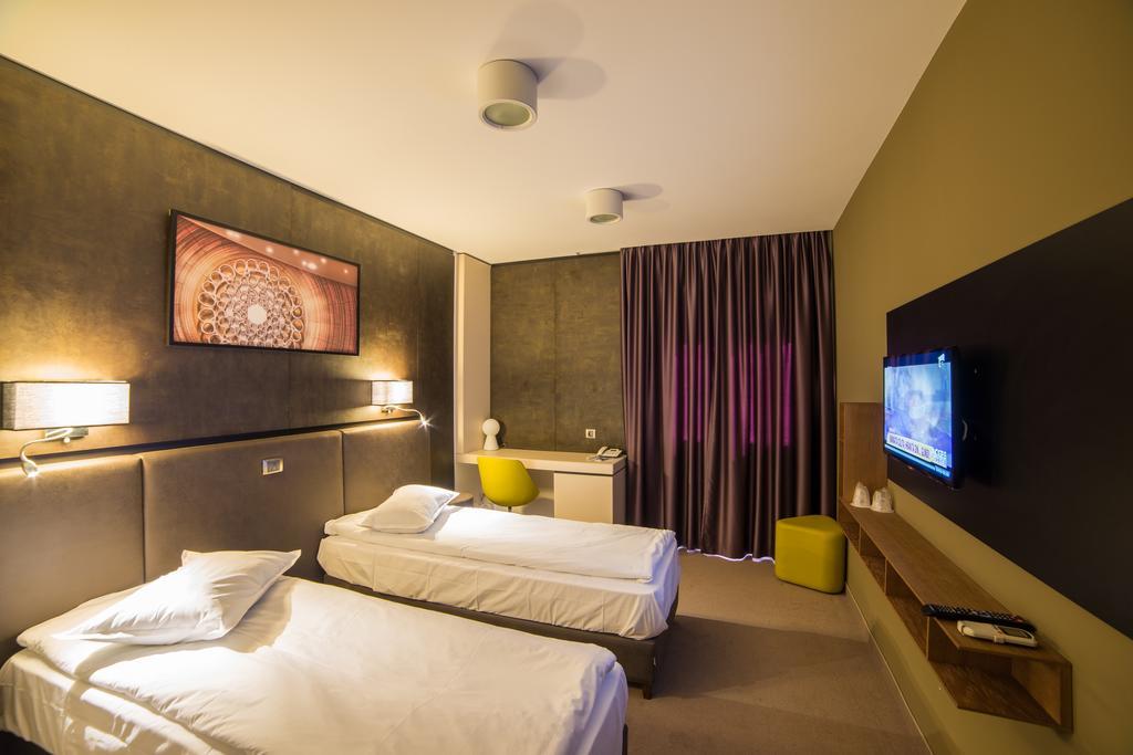 Hotel Lux Divina 3*