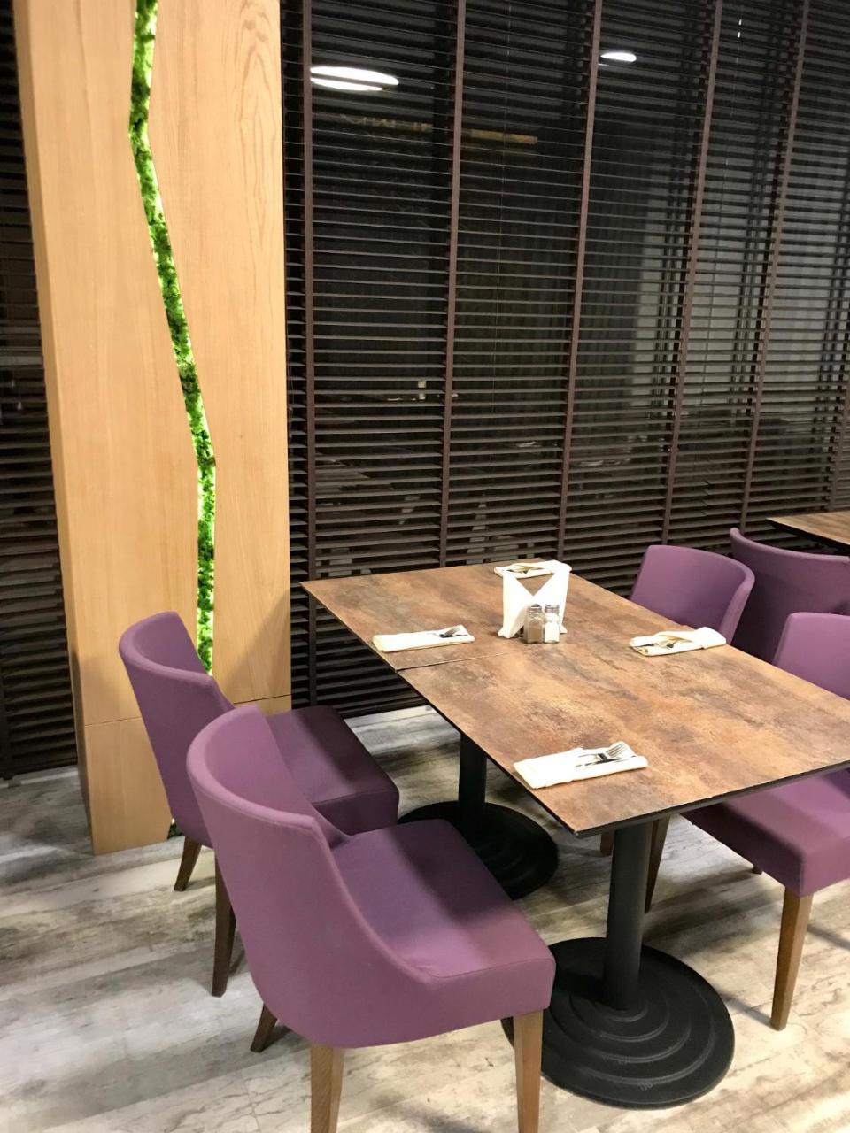 Lux Divina 3* Braşov