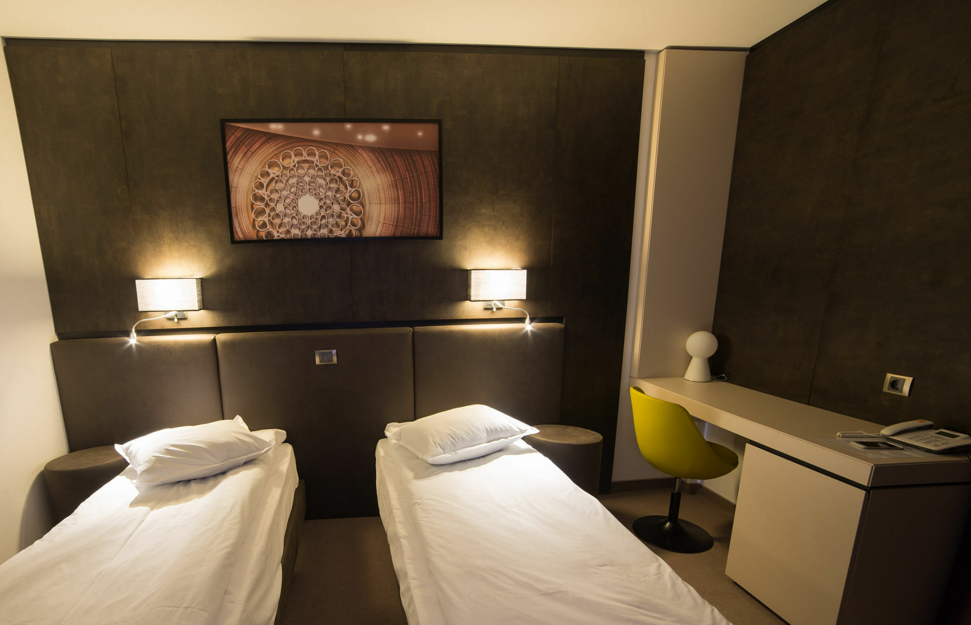 Hotel Lux Divina 3*