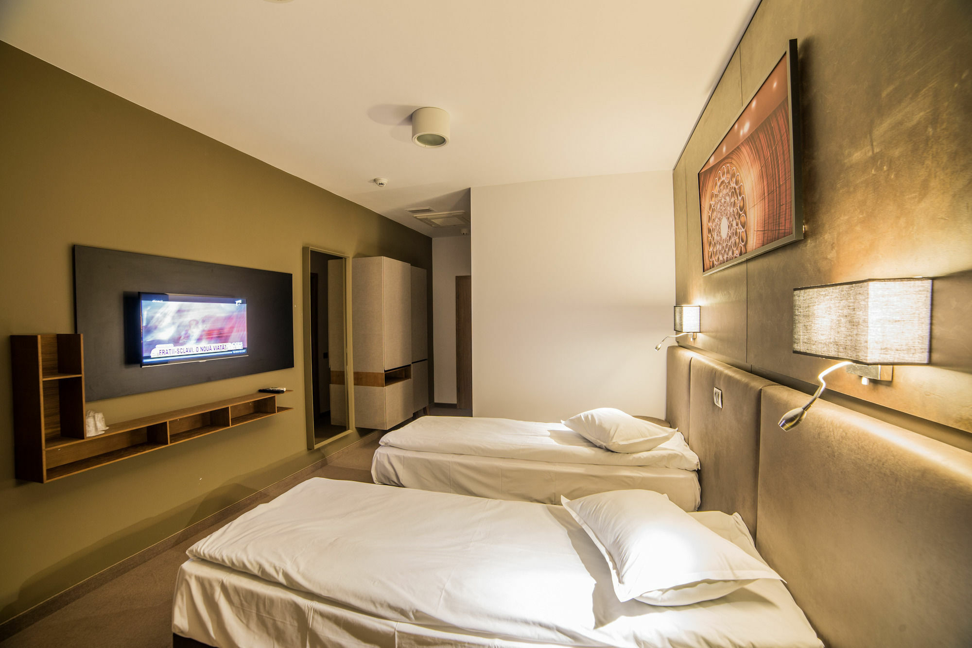 Hotel Lux Divina 3*
