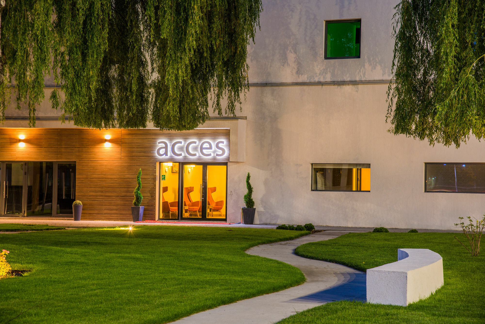 Lux Divina Hotel